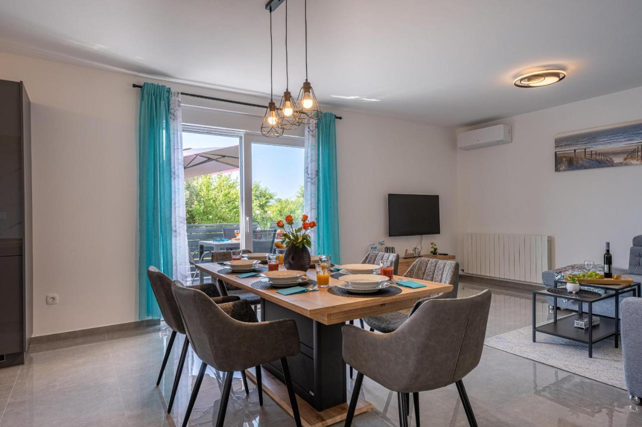 Domus Alba Apartments Pula Buitenkant foto